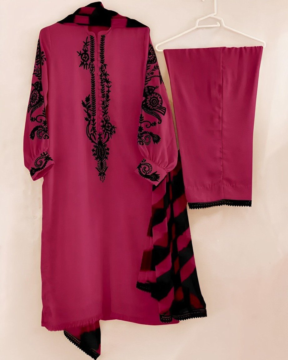Readymade Embroidered Georgette Kameez Set - IP36P