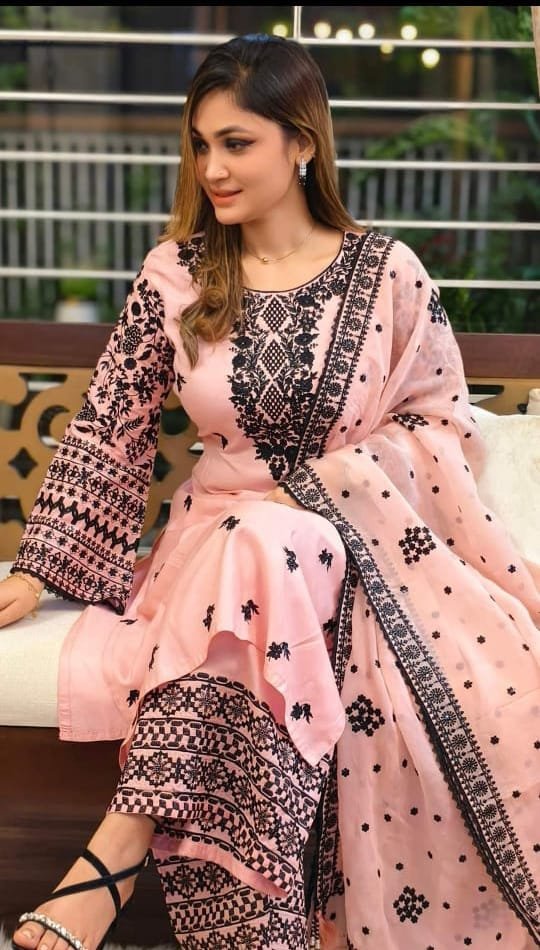 Unstitch Three Piece- P0251